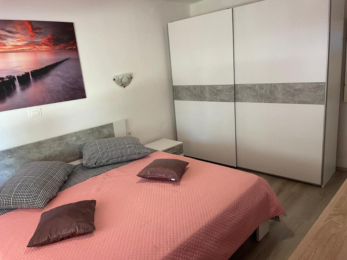 Apartment Jonas Ρόβινι Εξωτερικό φωτογραφία